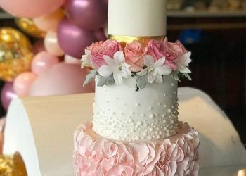 کیک تولد و نامزدی