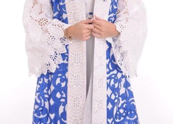 لباس و مانتو عقد