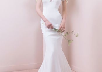 لباس عروس و کفش عروس