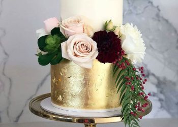 کیک تولد و نامزدی