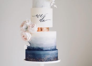 کیک تولد و نامزدی