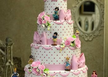 کیک تولد و نامزدی