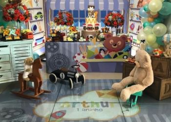 بادکنک آرایی و دکوراسیون تولد