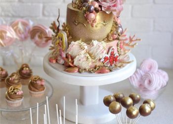 کیک تولد و نامزدی