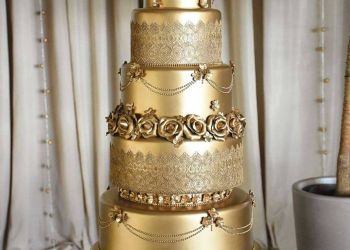 کیک تولد و نامزدی